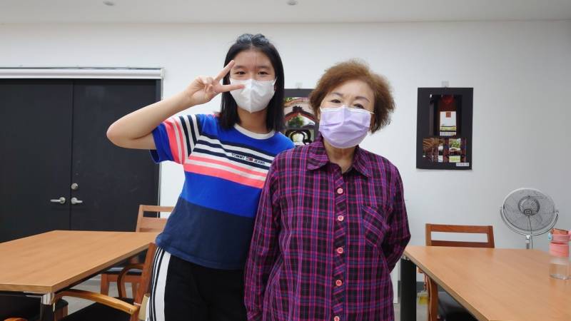 zoey-grandma_huang.jpg zoey-grandma_huang.jpg