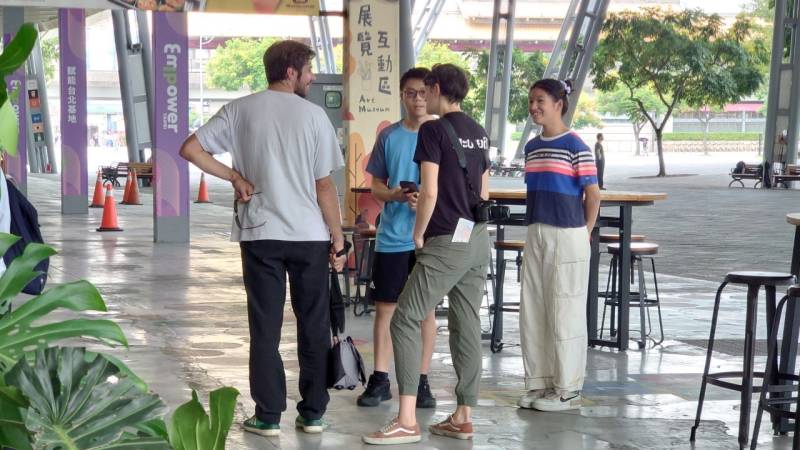 worth1.jpg worth1.jpg