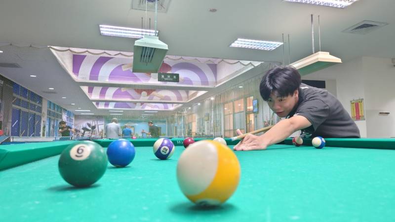 studentsd.jpg studentsd.jpg