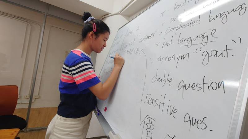 students3.jpg students3.jpg