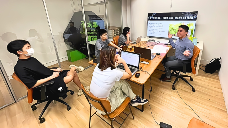 life12.png life12.png