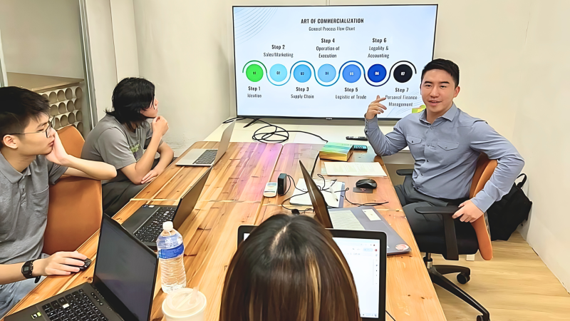 life11.png life11.png