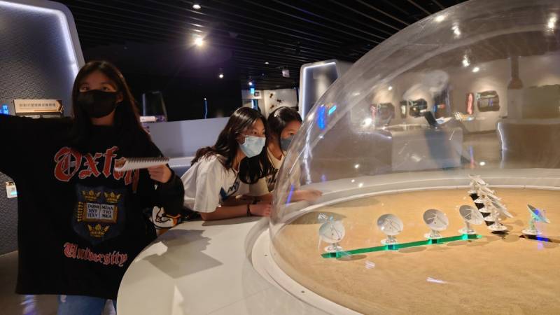 astro_5.jpg astro_5.jpg