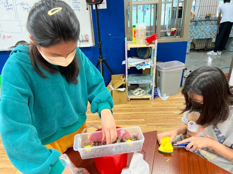 hydro4.jpg hydro4.jpg