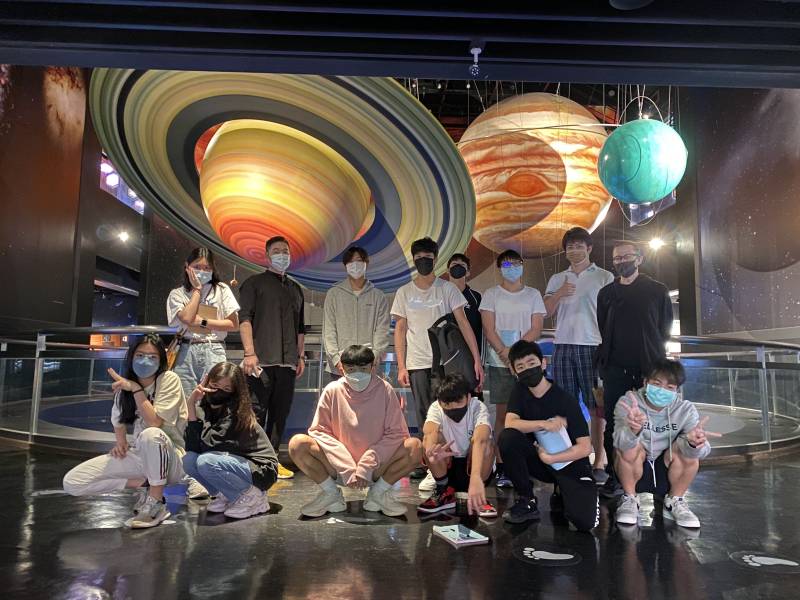 astro_1.jpg astro_1.jpg