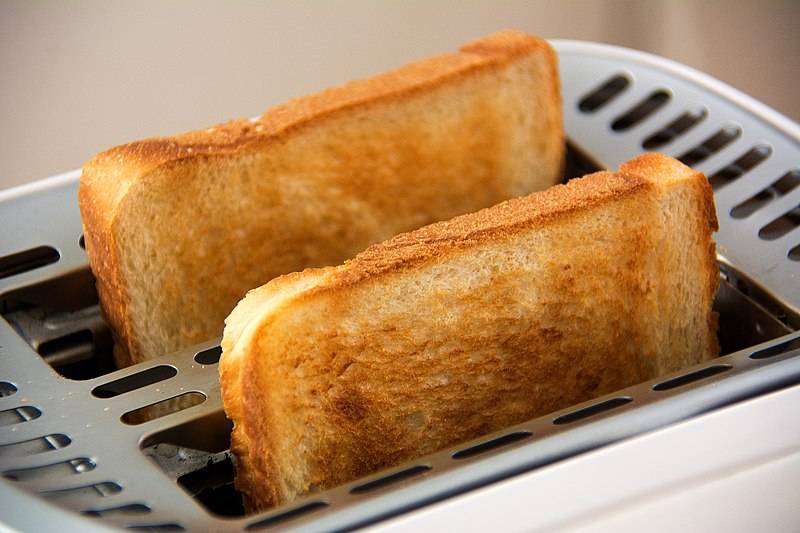 making_toasts.jpg making_toasts.jpg