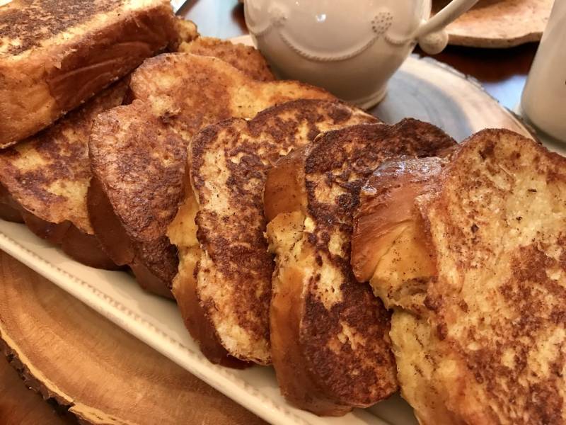 french-toast-row.jpg french-toast-row.jpg