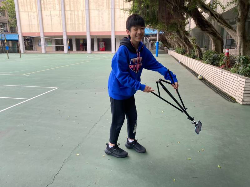 dayinlife2.jpg dayinlife2.jpg