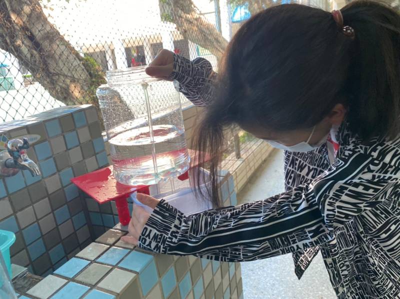 water12.jpg water12.jpg