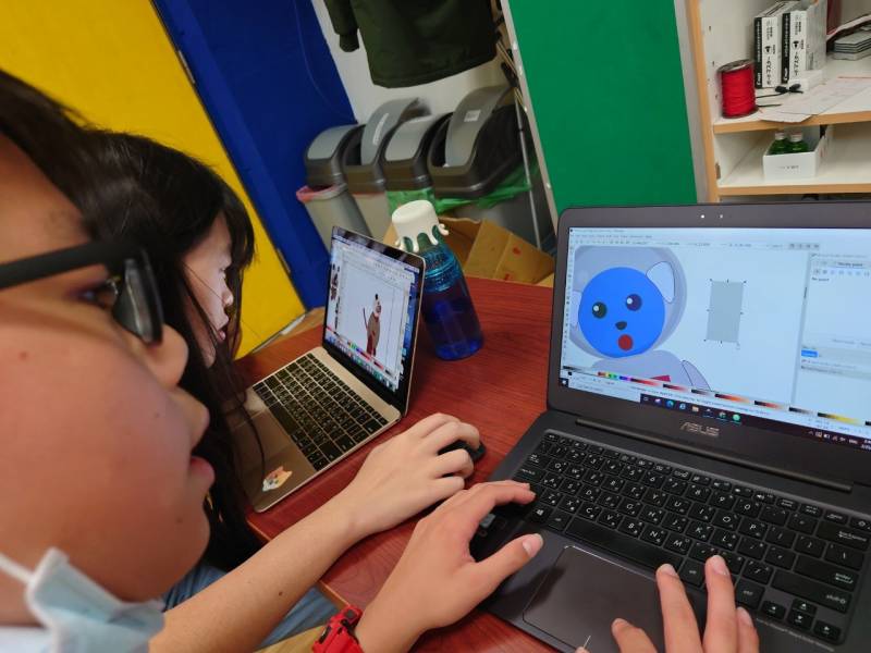 1stdog5.jpg 1stdog5.jpg